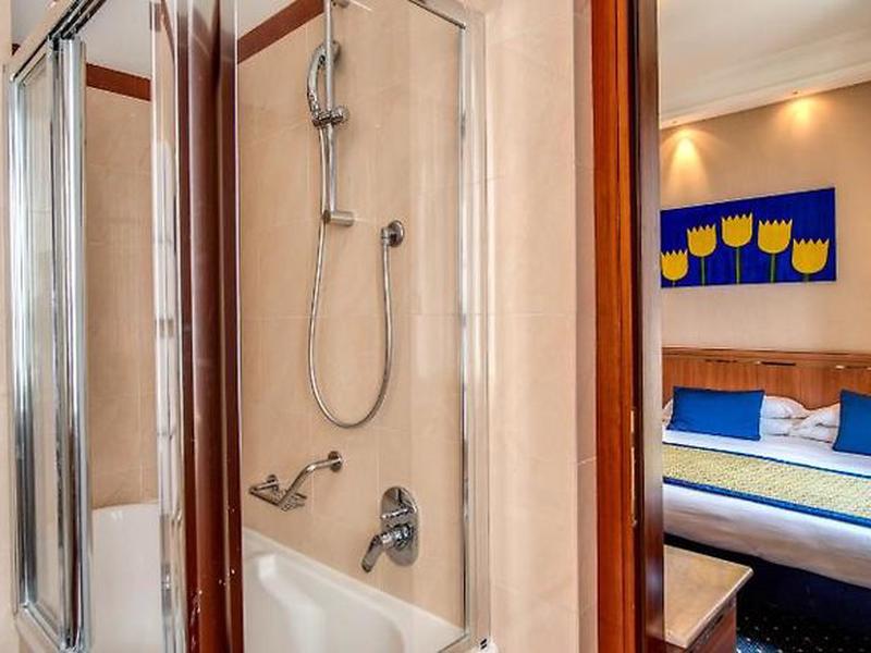 44216A0D77678BC355CD5D82A78CB3B9