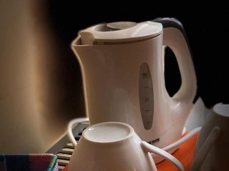 12E0BA0906A32E90F9AADA6BA0C33A46