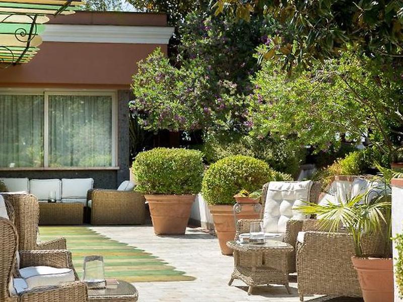 DF833F82754804363EED84BC7A724B0B