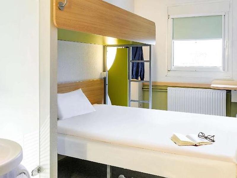 36EA22C0C6C81C6CEFE4178A79388982