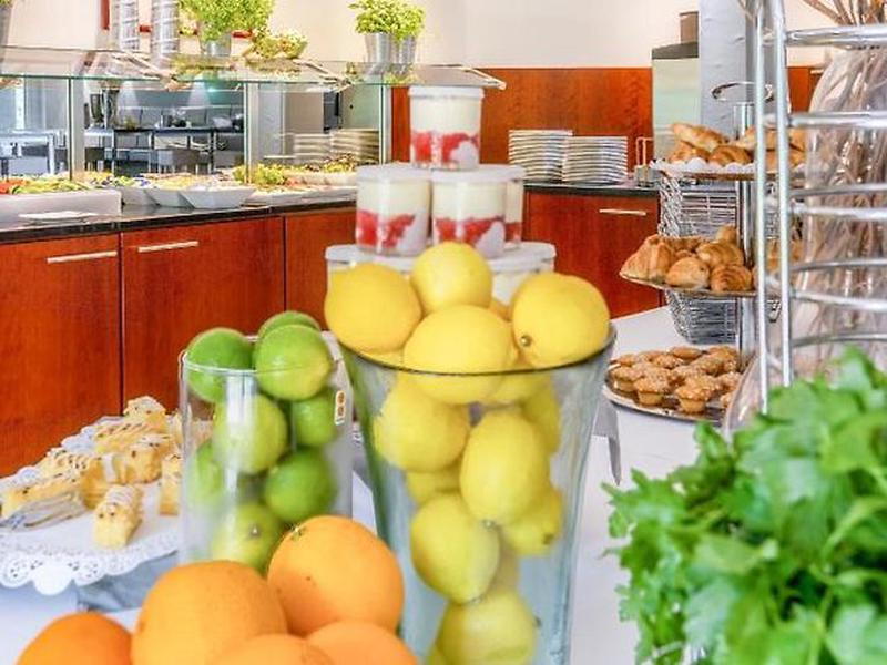 FE6C6F42B4F7E0C66D80E9A6D125554C