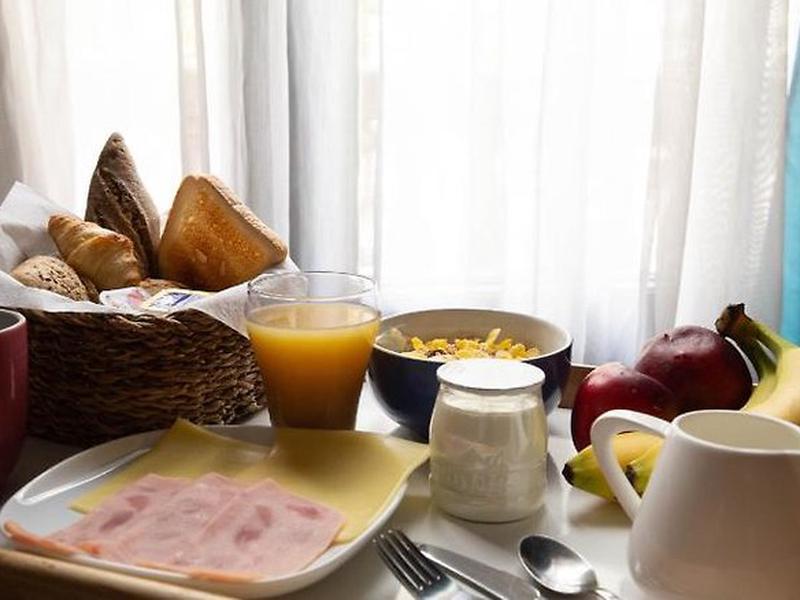 46E5673A80ABFDED07F87C5ADC62E47F