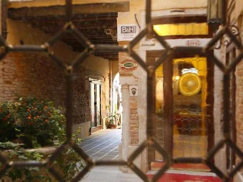 920C421FD69EF92F09EC9C78971850F2