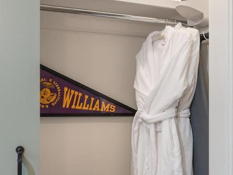 5071DBA00DF8B75C95FF01F77D6EC764