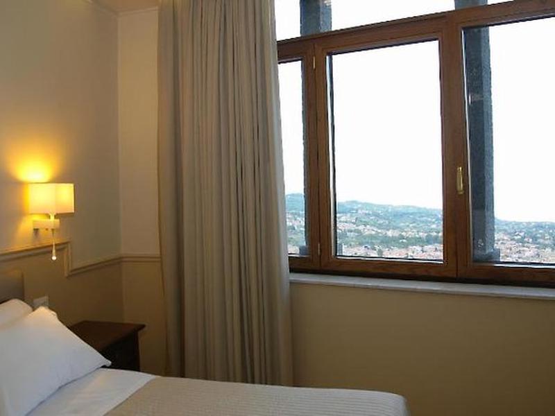 FAF9C71AA68566399BD4544C28F7EE97