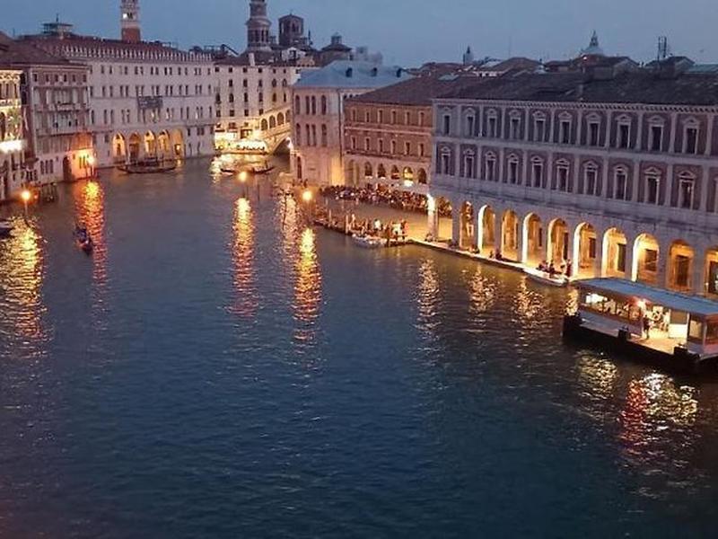 7C2E81B7067F7950B34E09A4BE6E3071