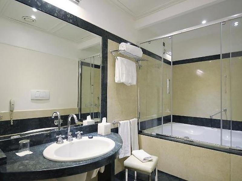 8AE74C479798E75056203BAA12091368