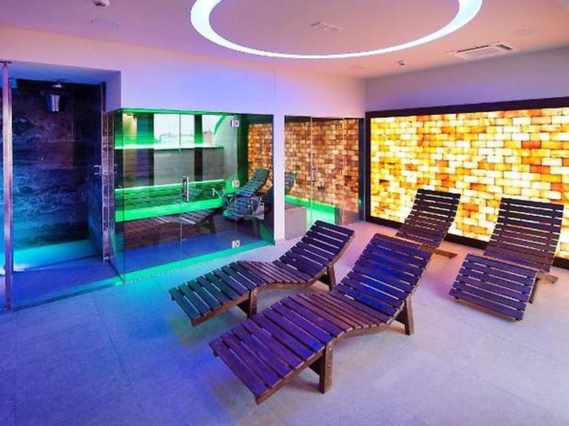 2F149AFB6AD28C5738F04C37163B8151