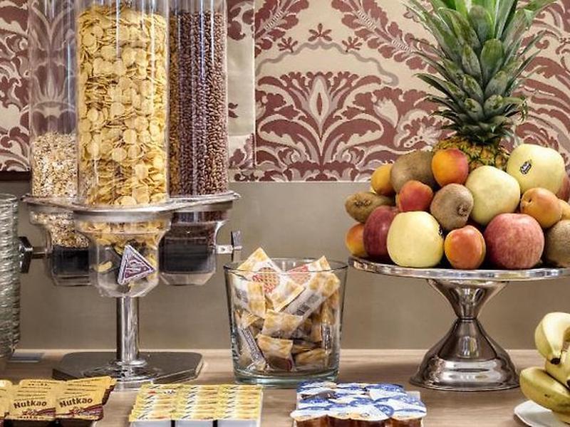 7F1BC72D4D234A2D6B4ECA45481CE394