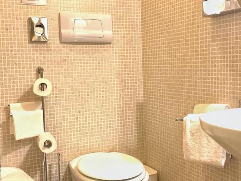 F7152BB61E931BDD15620BB77684D2F7