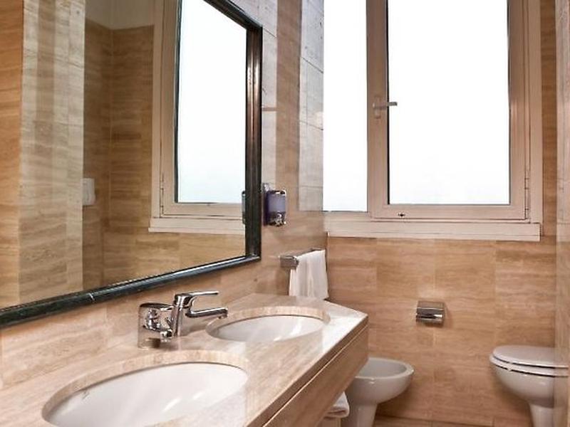 C2CC79D895ED8E2A73D35205CA06BBA7