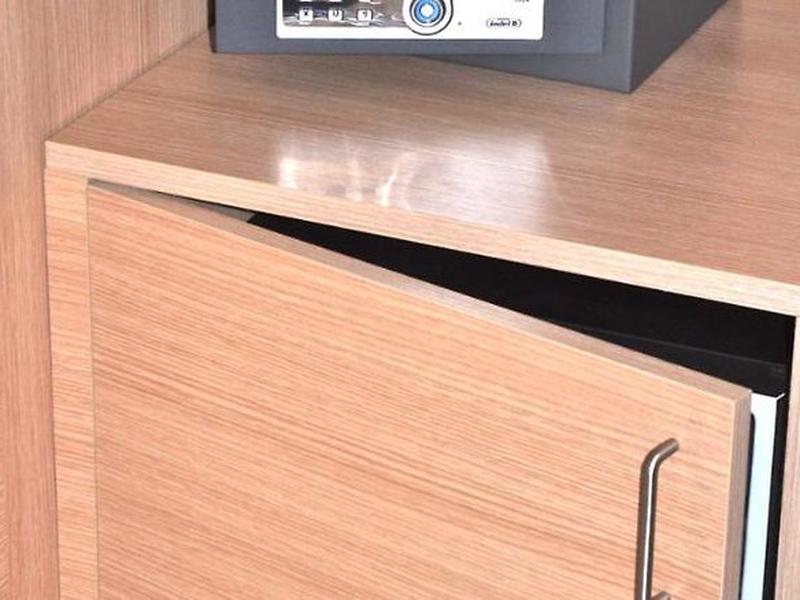 240CAB00D66C252E8CE69CDC79E4034C