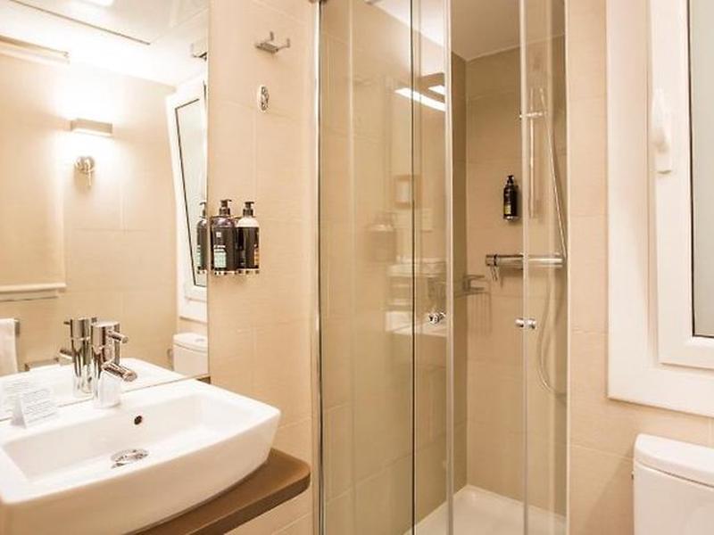 71B55564DD209BB86CE29471CE525838