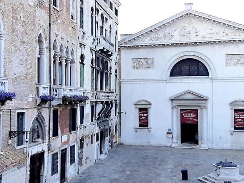 F8FAFFA8F30CE3ACD0EC9B81DEB4C70C