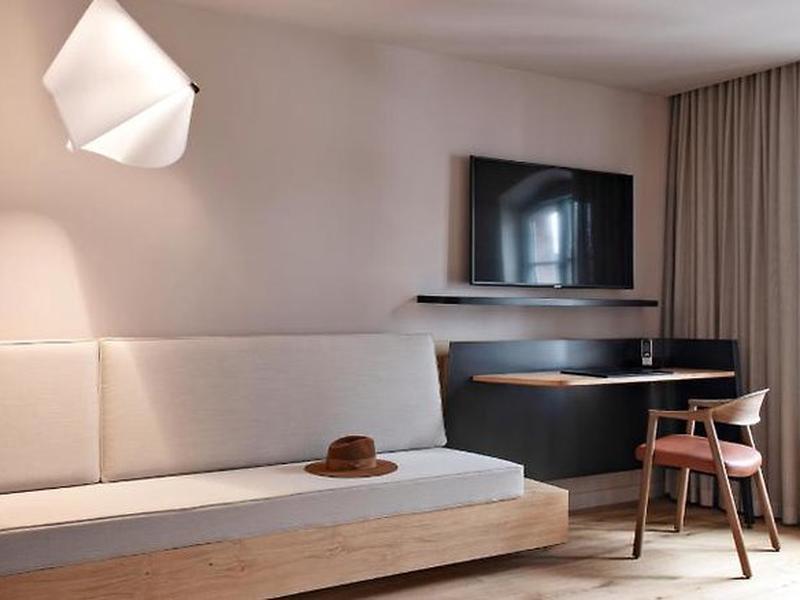 3EBE0AC9093FAE006F7832BBB67939ED