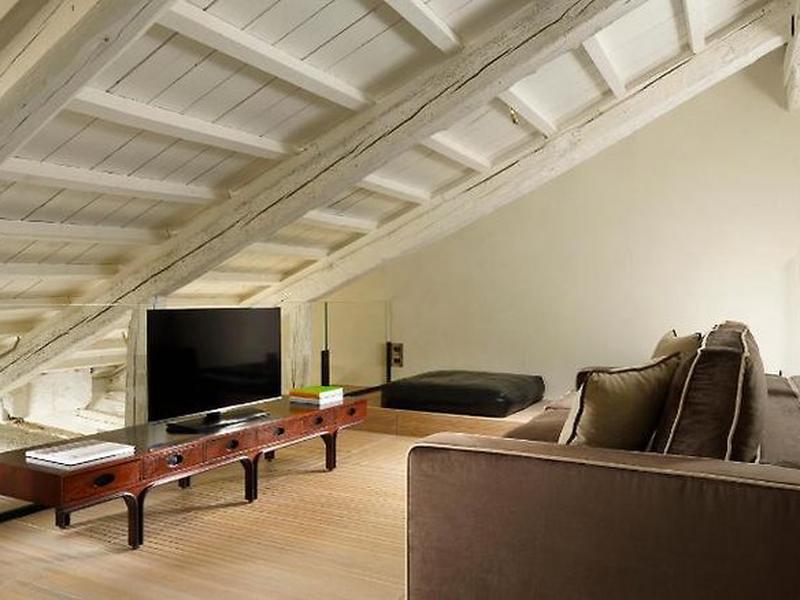 E4F0F2CCA98A435BF5F02D9AA54ED42B