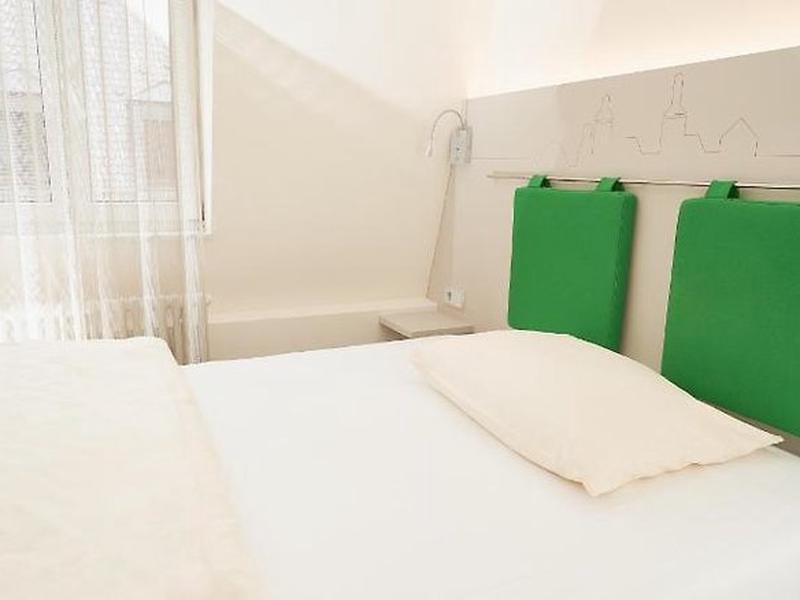 B2D160AD2F6CD086340049D2E5009F2B