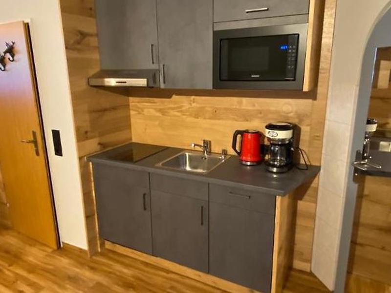 84A57B7D0DAD2161730A1DF73C75266D