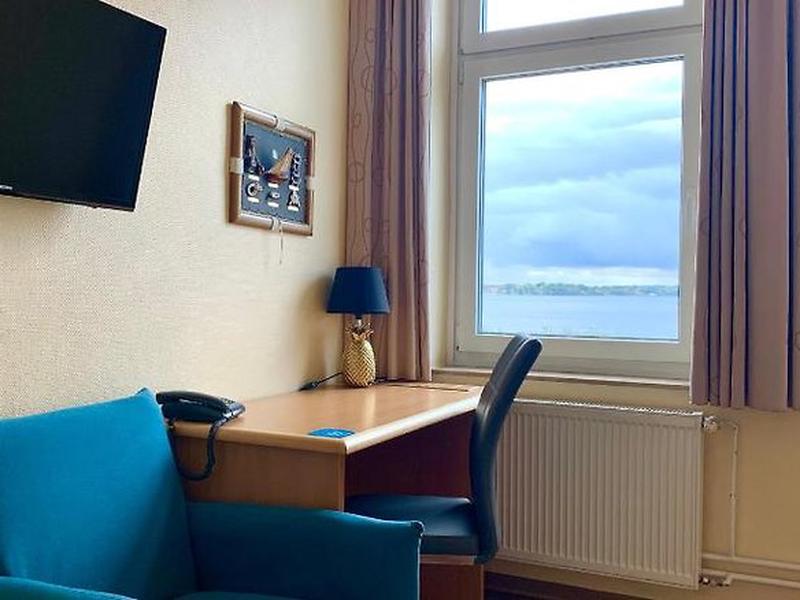 A8709277652D74DA580A6AAAEAAC791C