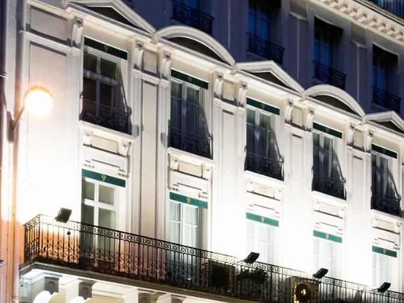 B0EE2AB95EF74C4B6414E4DA707DD6FF