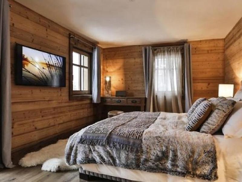 12FA8565D88E178824EC2F86AB1F9B61