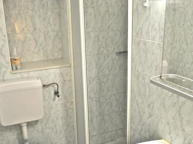 3948AC686A128D93BB05358450C34F78