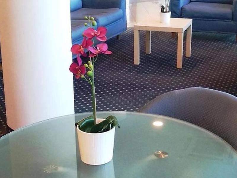 A987EA54AB844F4B7D4F8F24EDA30424