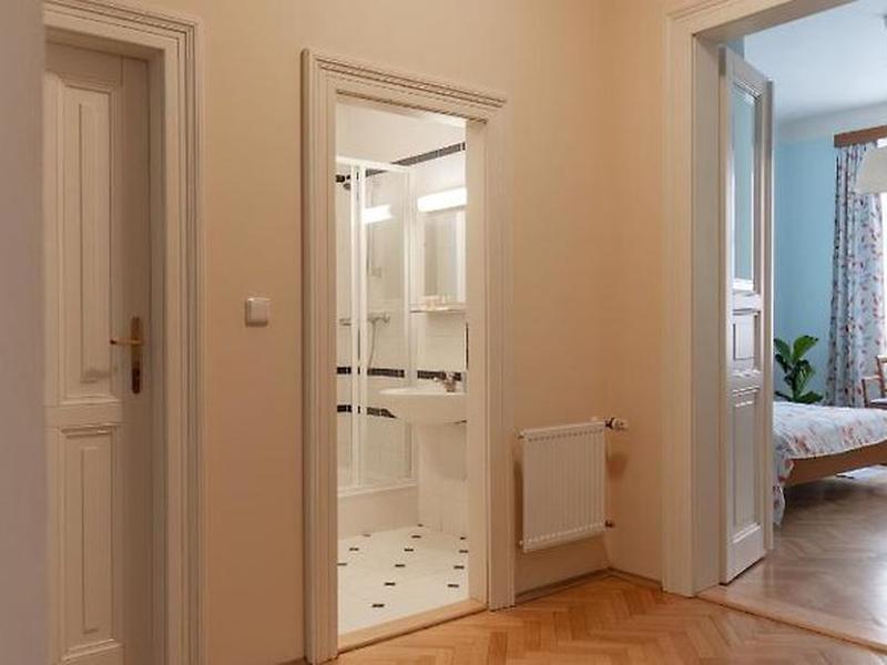 32F00F849635AB4289DE53A834A2BDB0