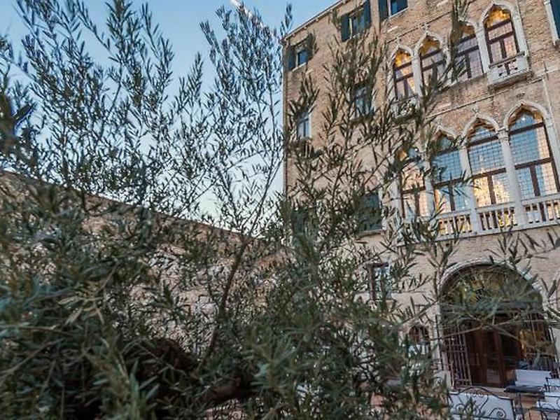 BDB9B30D0E72003391C7180673A11B99