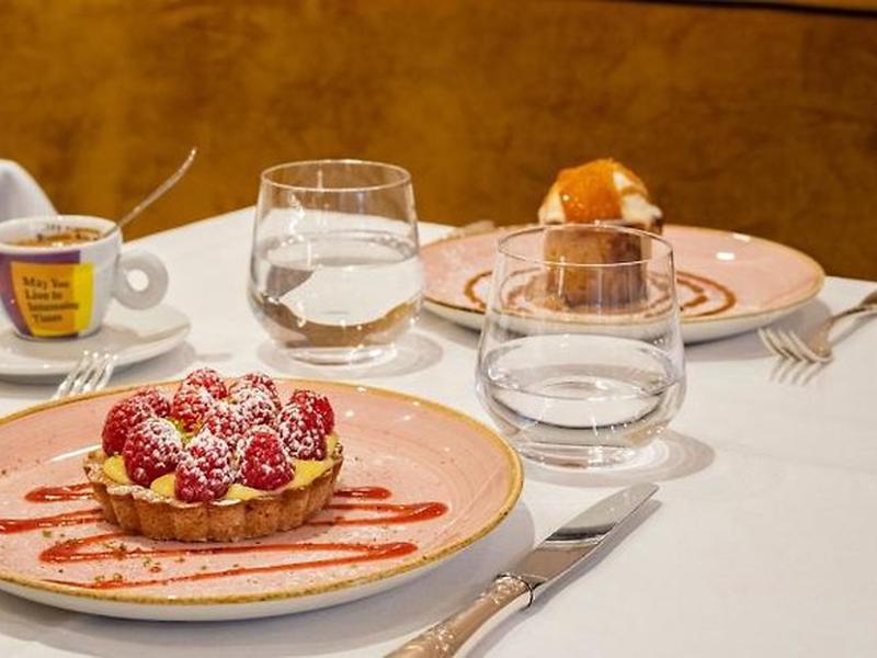 70ECCDCDC77BE5204C4A11323BEFEDDD