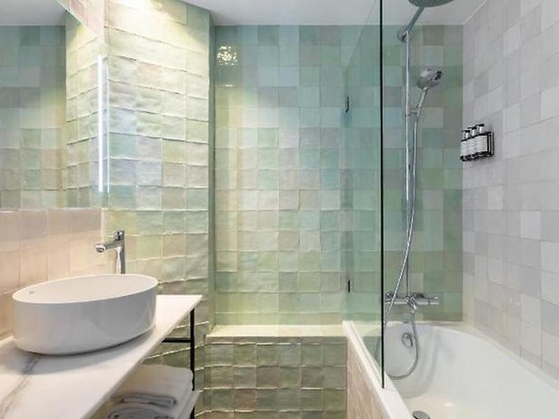 E95091F93CB75DF1AF7E3A4C01779396