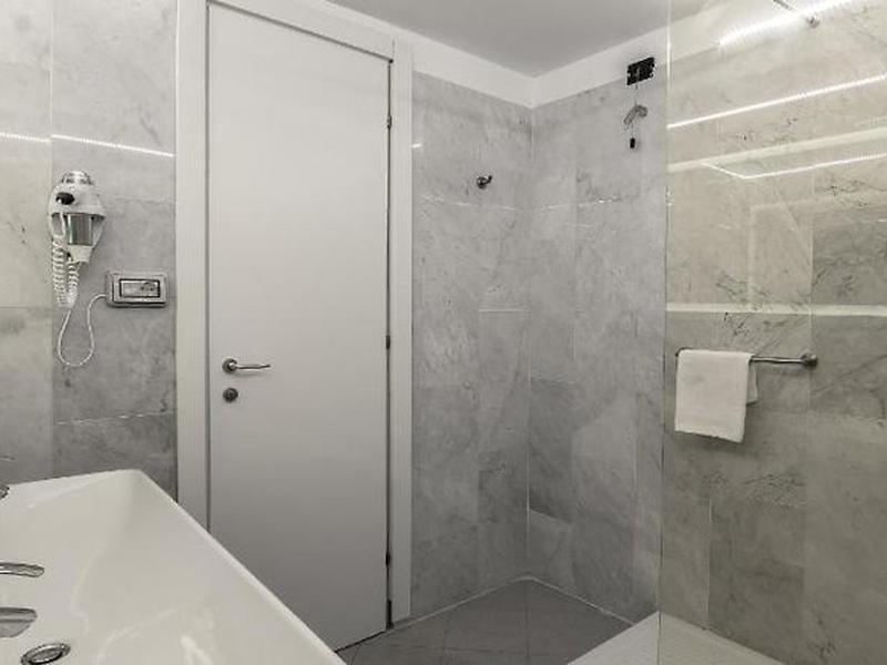 1858A54ECB92FAE67EC28208F77412EB