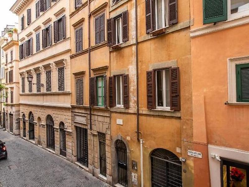 C77BC405733FD9F75F30809DDD21EF0C