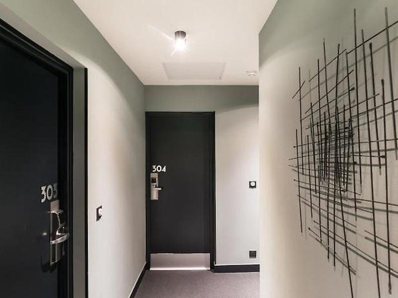 A5726ED87E9721FF137AFE2BF67028F6