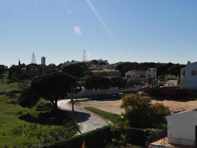 CA3AD2B94B63A5868E62D172595A8B4E