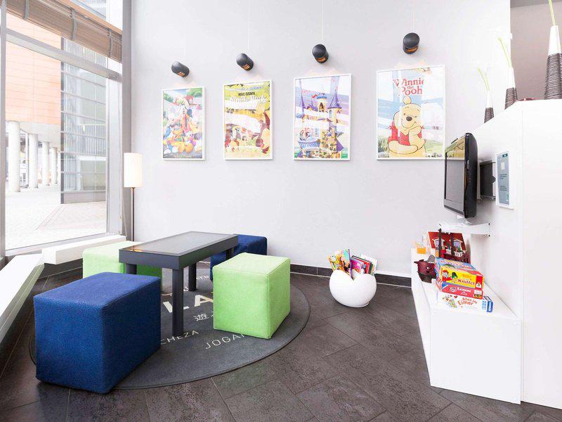 09087D8B70657E48A99FC86806337253