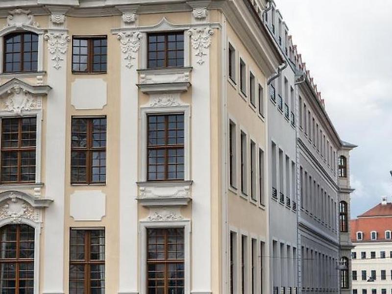 14D0A0449DCE9ECFB8FF3C22668D518E