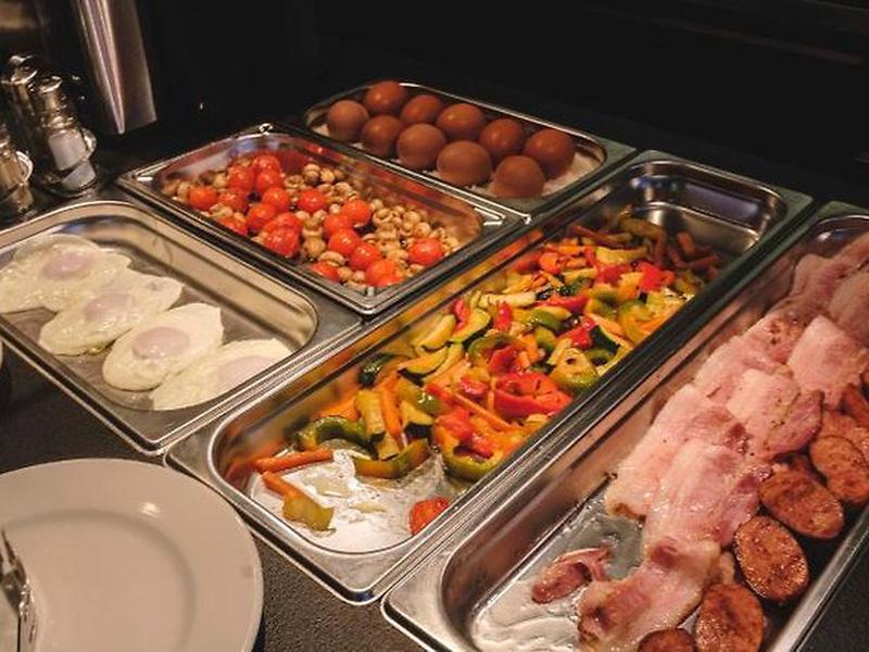 B82FCCDD0D854D6F2BCB984800D283BE