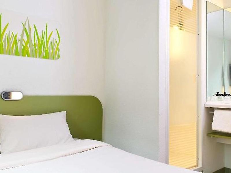 D994B61BE6BDDDDE17C132D90140C847