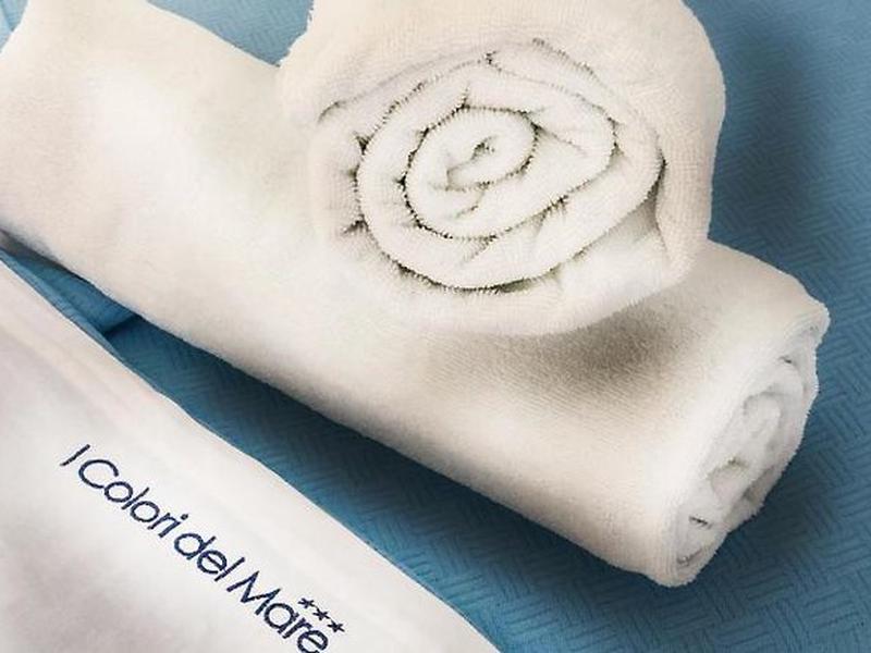 40B1EAB3CA6A0F5FF070D4AD25BC61C4