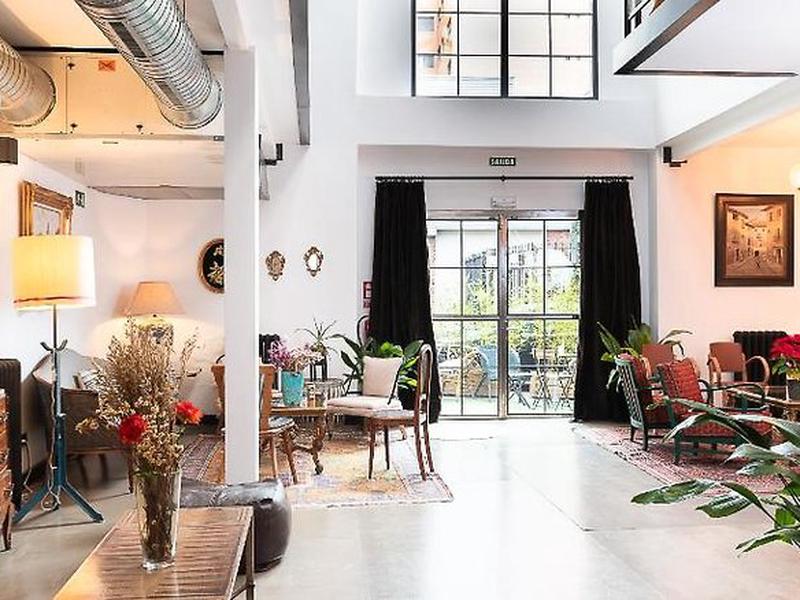 CF15B16EC8C4E58107FAE0719E7B0BD4