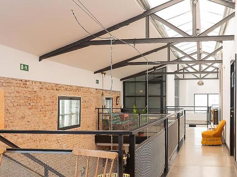 C4056E689E285D8CDE33FD419C80ED24