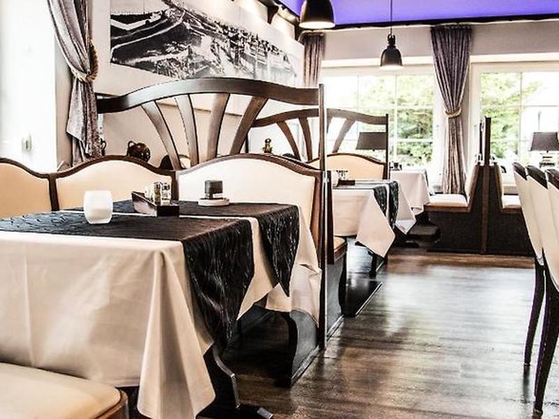 DF4E84BAEF59698B1E2D8C7C200543E0