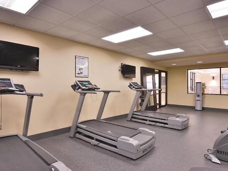 B482544F2F2FBF9F2E5B7DB1BACB0633