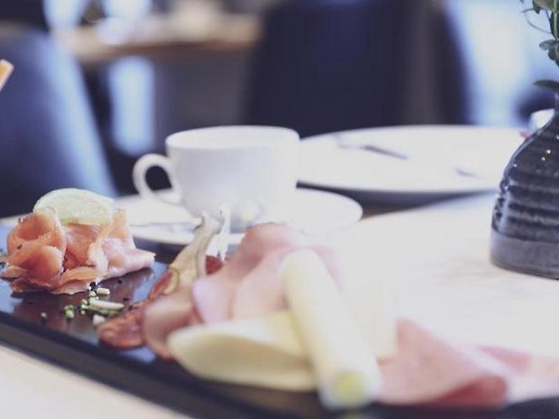 607DBE38AF070DFAEFAD3BB7E172520F