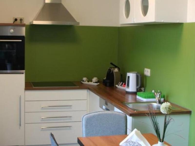 2EC2D9F9492CC7DA57D0DF74F8A8DEC1