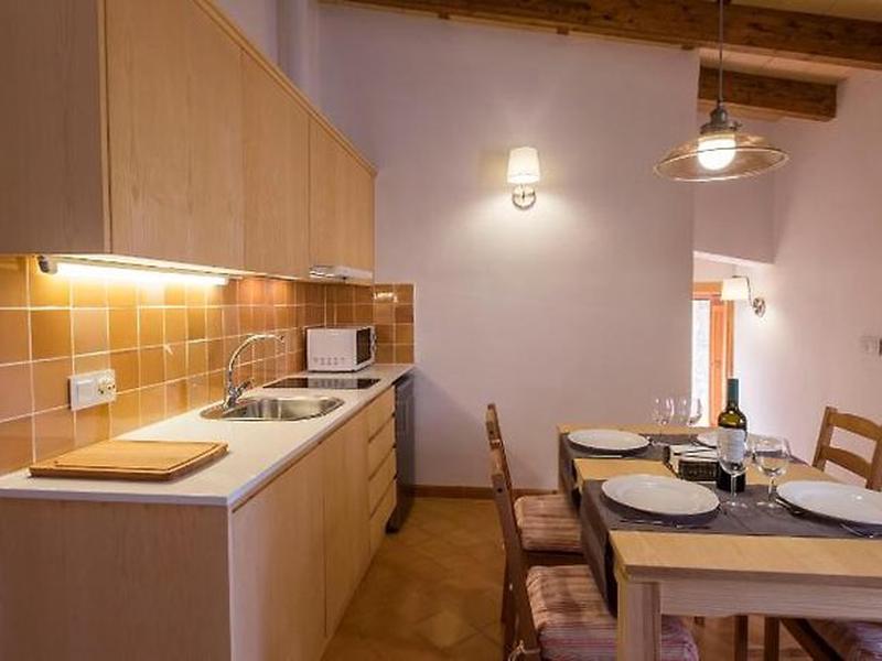 FF6D215BFDDD35E37DA5F2F56131EEBC