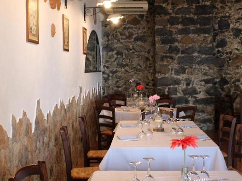 CE15C672B8ABAF751D3330DB80945AF8