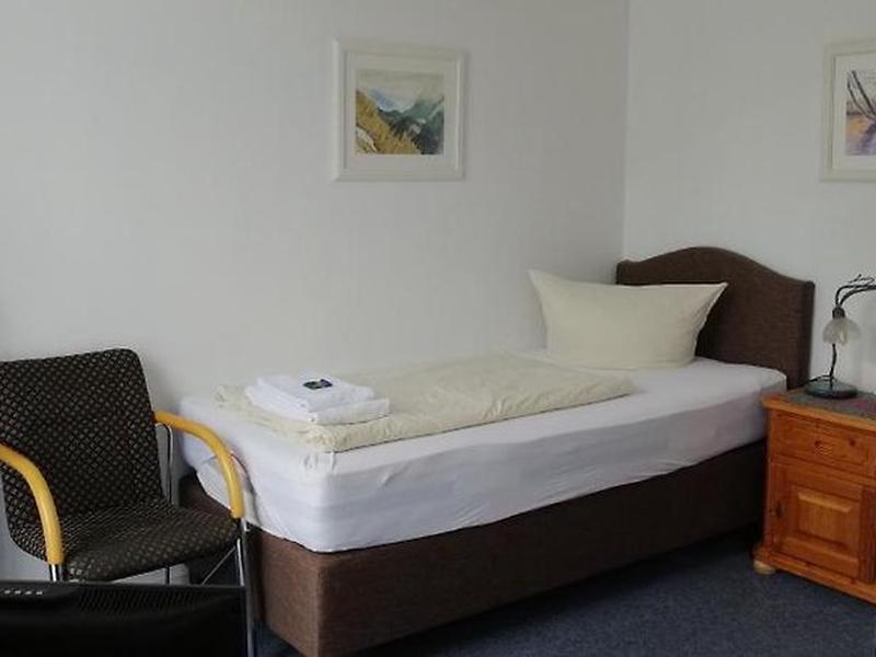 B0A8B2CF48E78666F2ECD22C058EE1CF