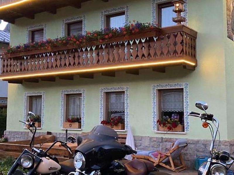 9785575851F92B76837B919DD3FC9D7A